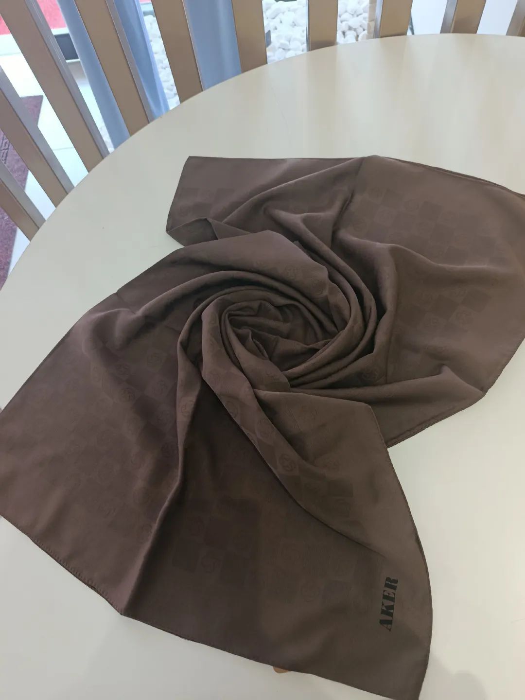 Aker-Pamuk-Ipek-Sal-Findik-Kabugu