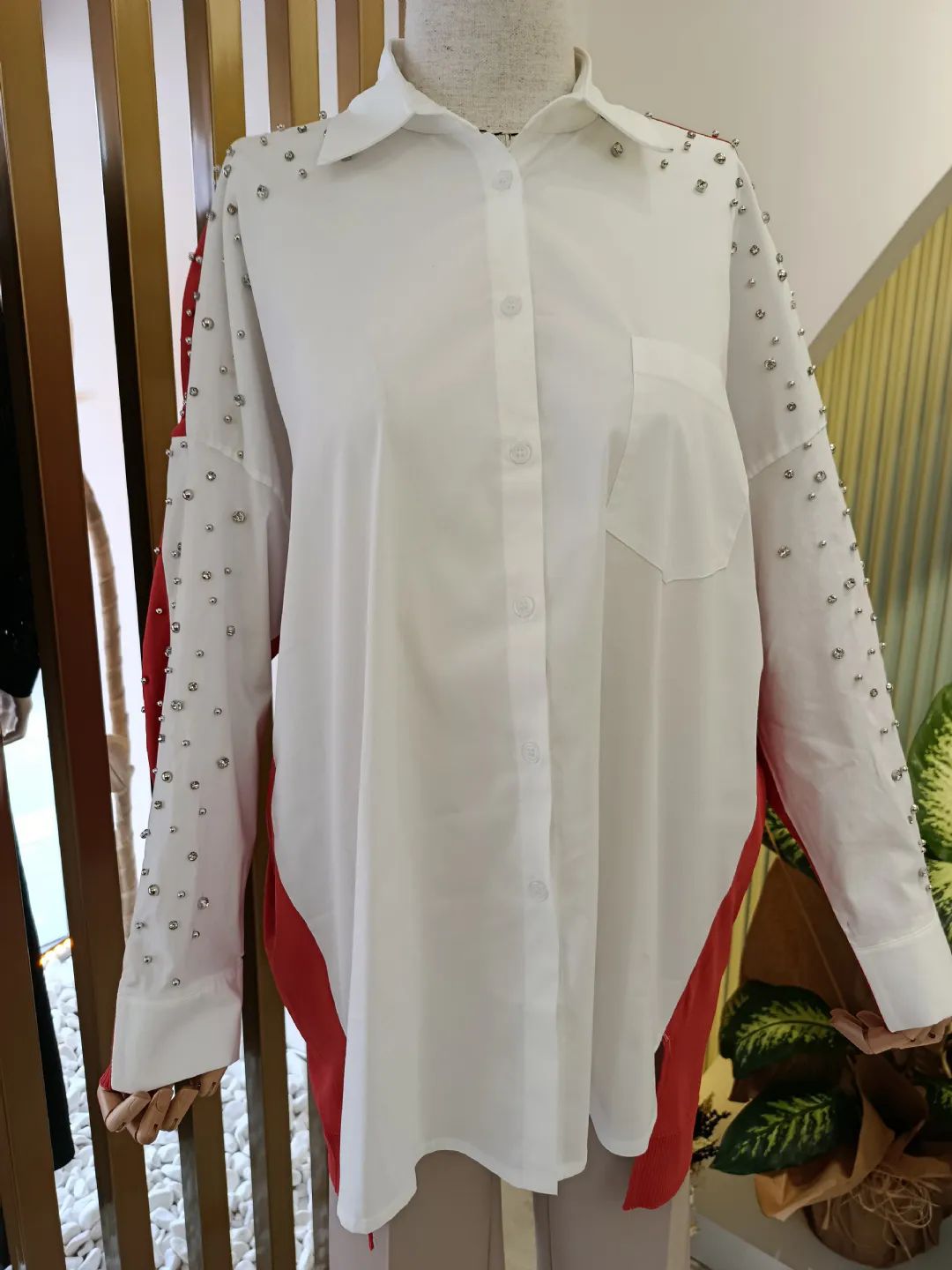 Arkasi-Triko-Kombinli-Omuzlari-Tasli-Gomlek-Somon