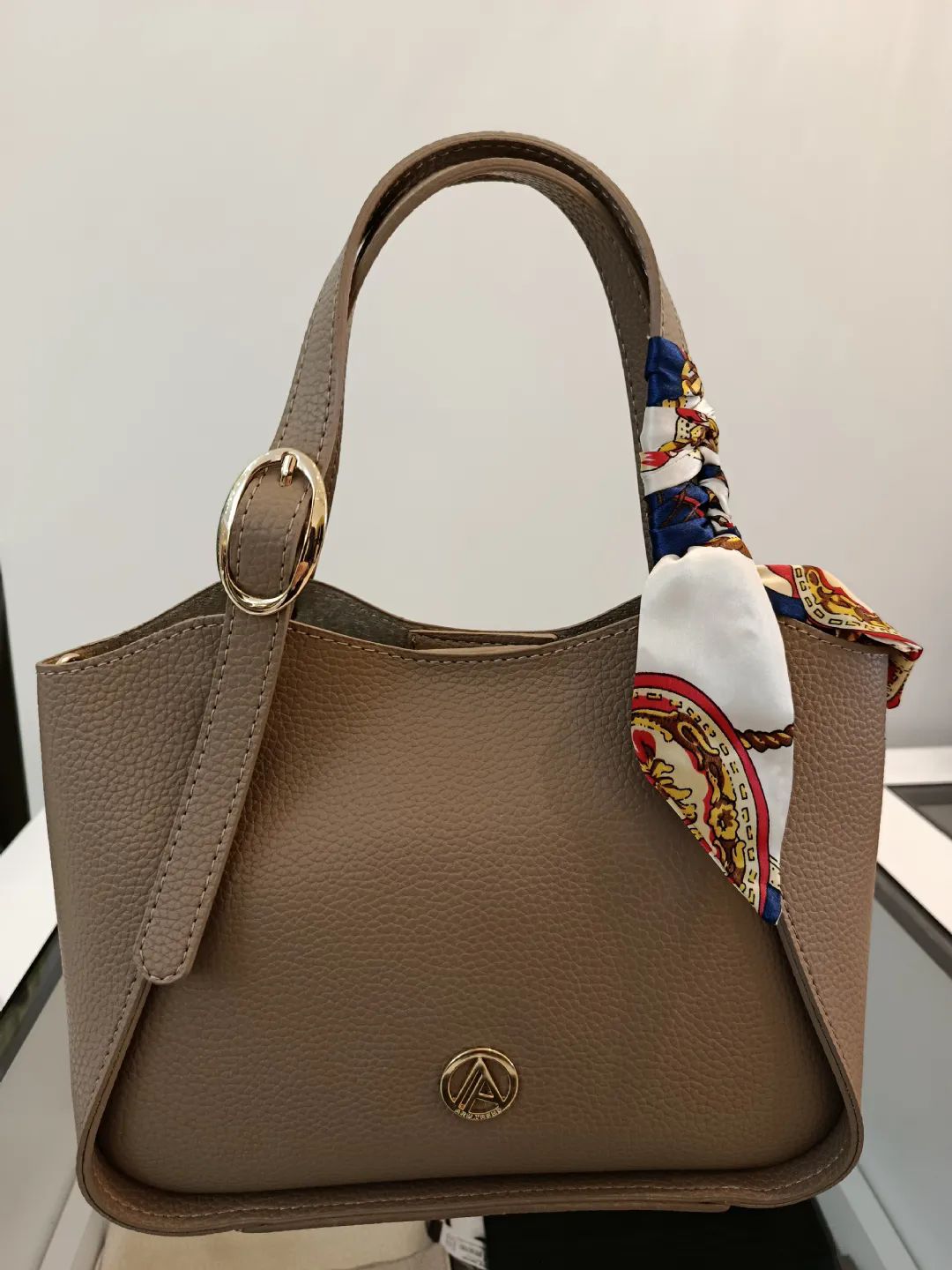 Armine-Club-Canta-Vizon