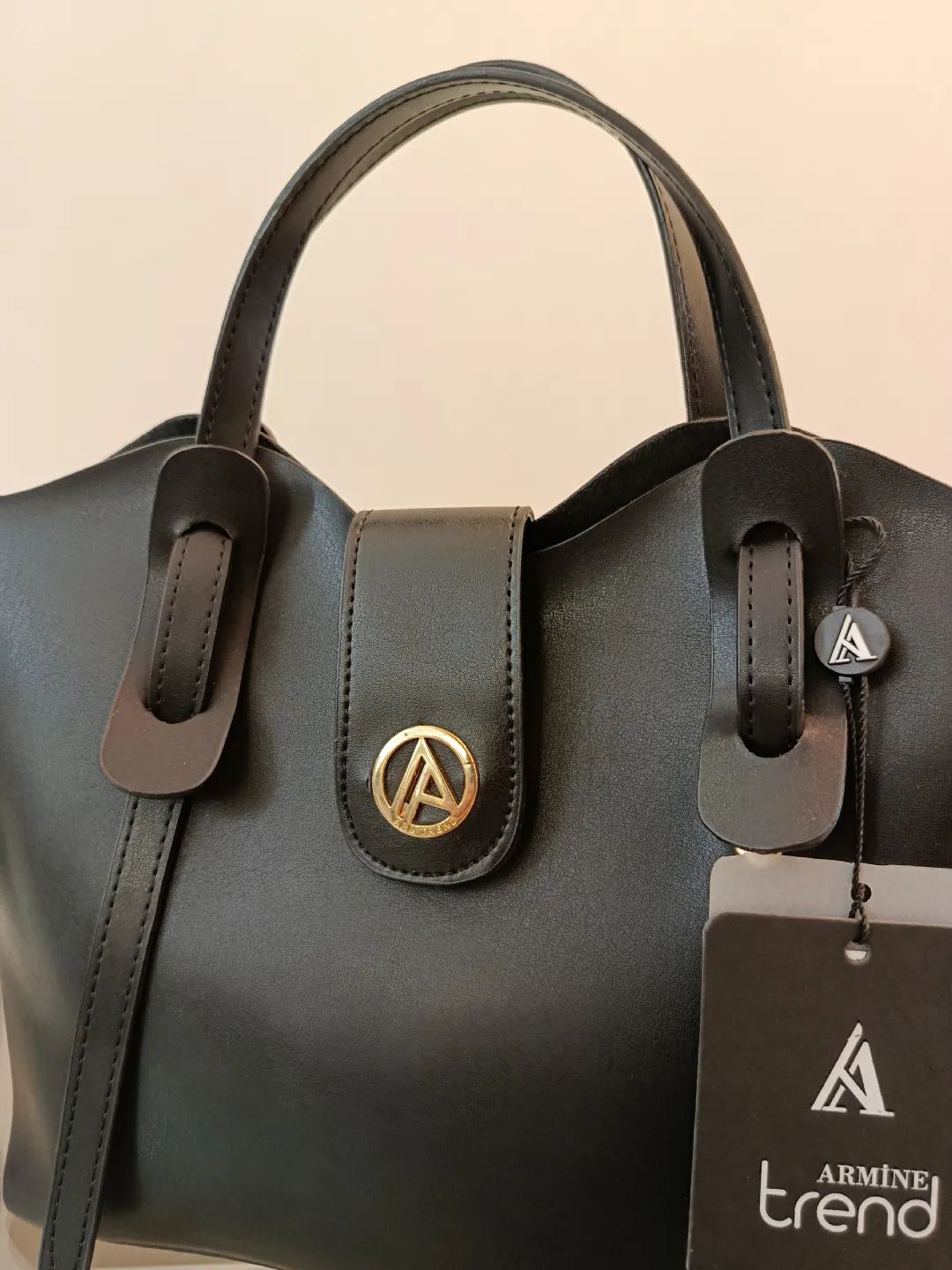 Armine-Club-El-ve-Omuz-Cantasi-Siyah