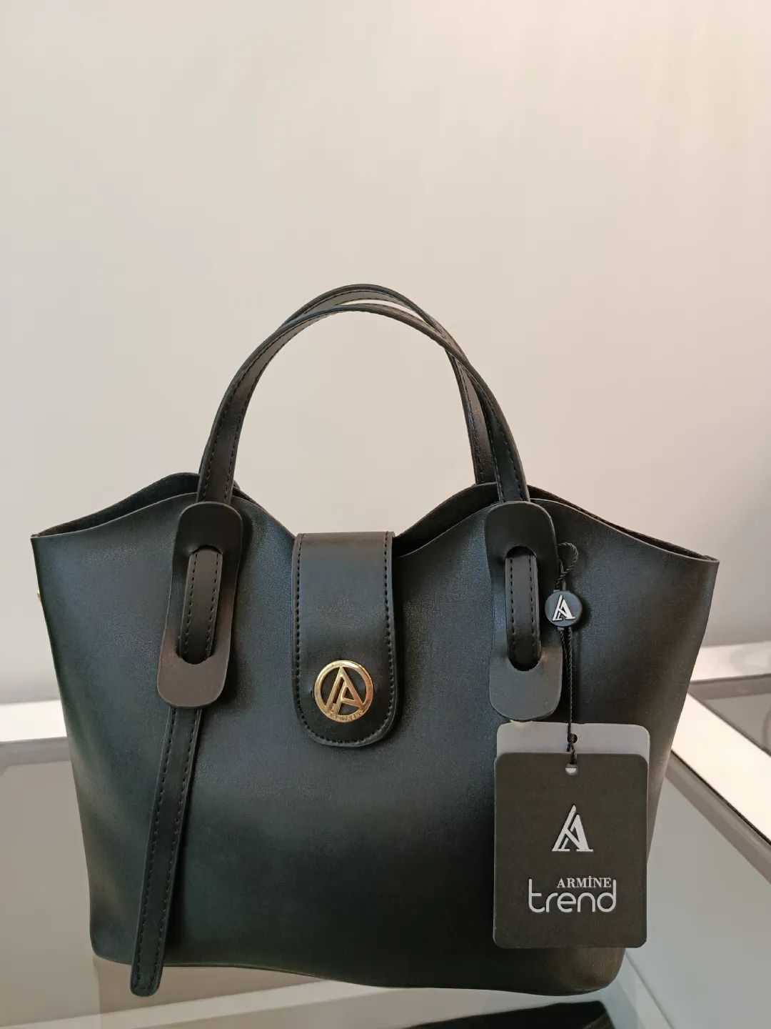 Armine-Club-El-ve-Omuz-Cantasi-Siyah