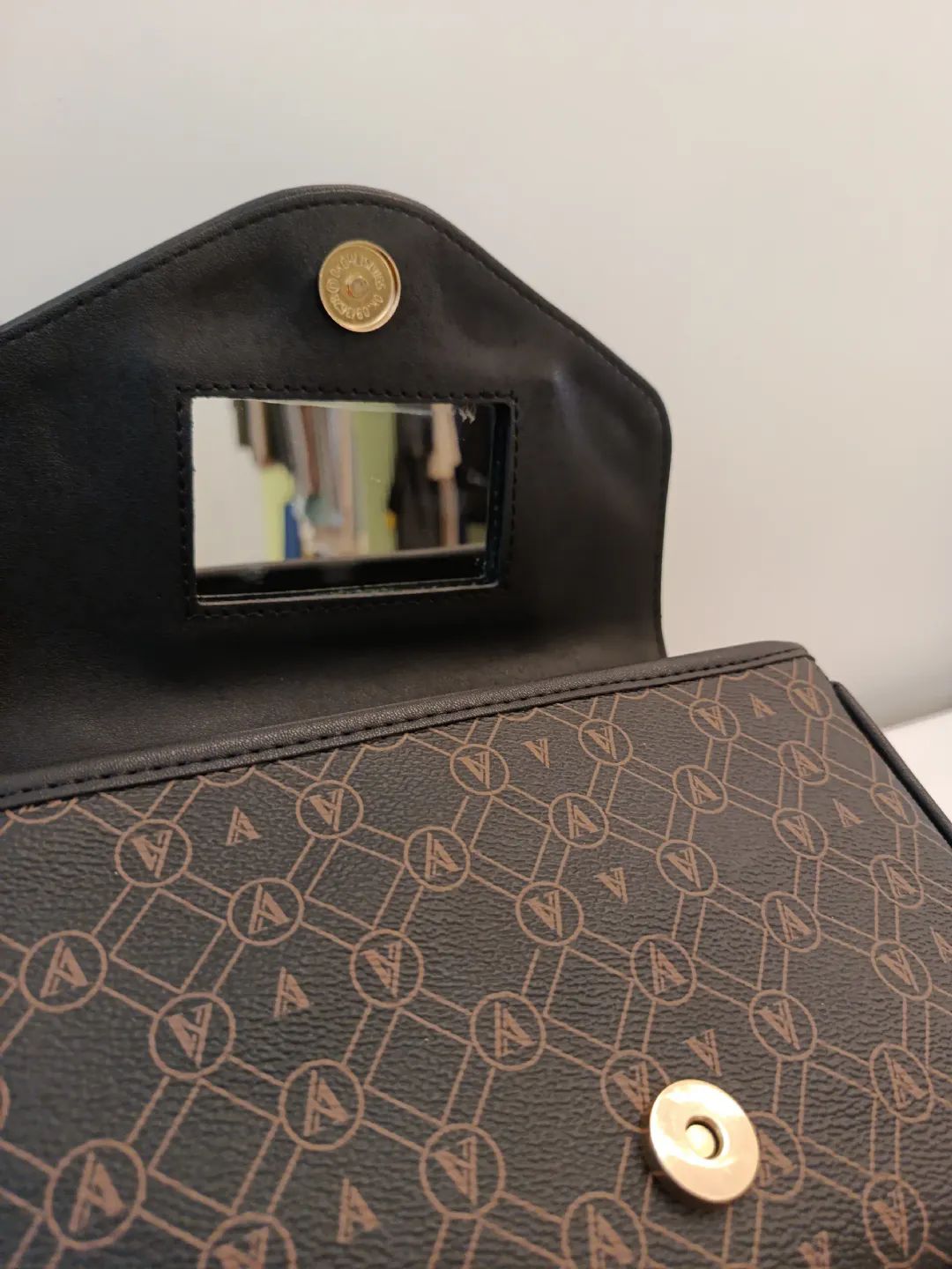 Armine-Trend-Aynali-Mektup-Canta-Siyah