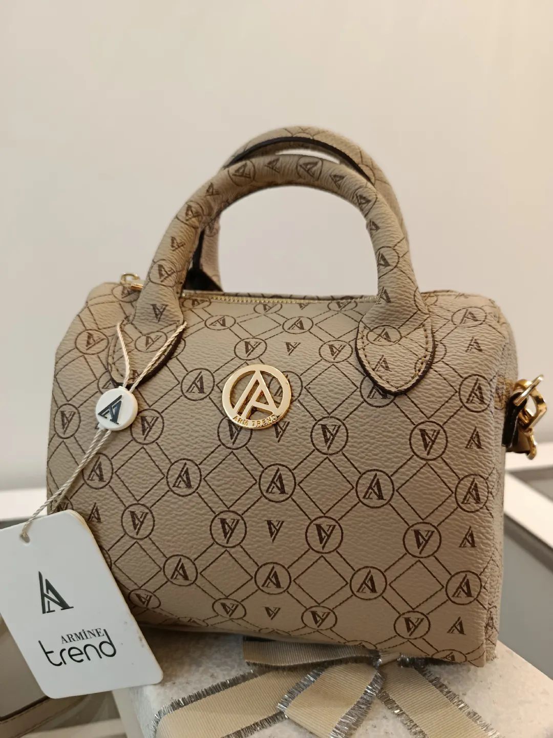 Armine-Trend-Omuz-Askili-Canta-Bej