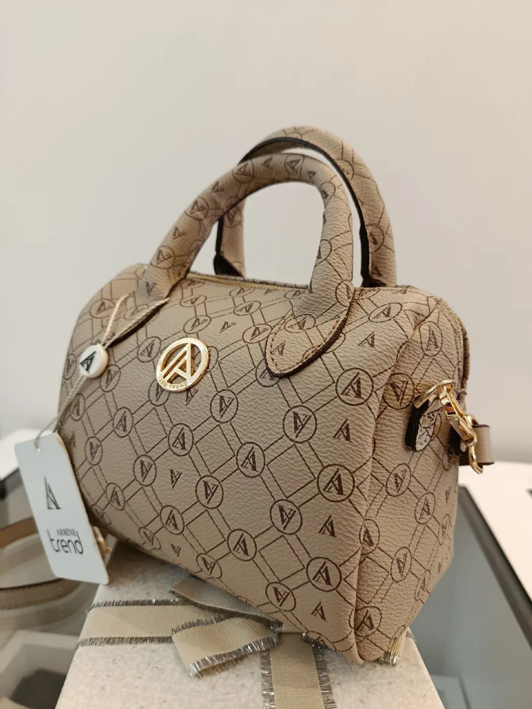 Armine-Trend-Omuz-Askili-Canta-Bej