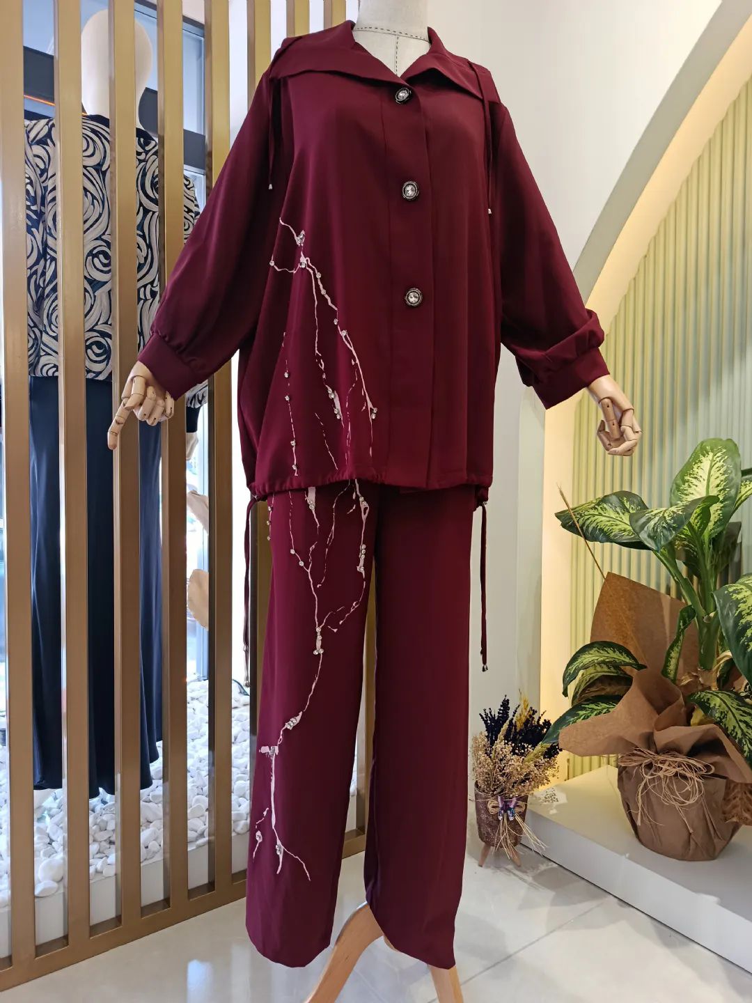 Bask�l� Ta�l� Tak�m Bordo