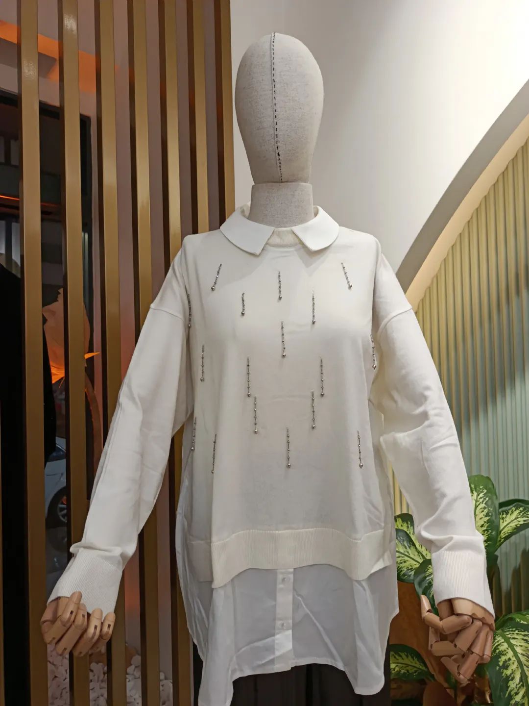 Boncuk-Islemeli-Gomlek-Detayli-Tunik-Ekru