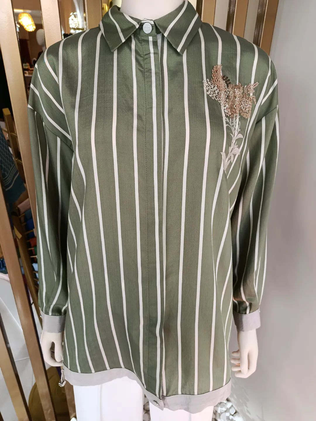 Boncuklu-Nakis-Detayli-Cizgili-Gomlek-Yesil