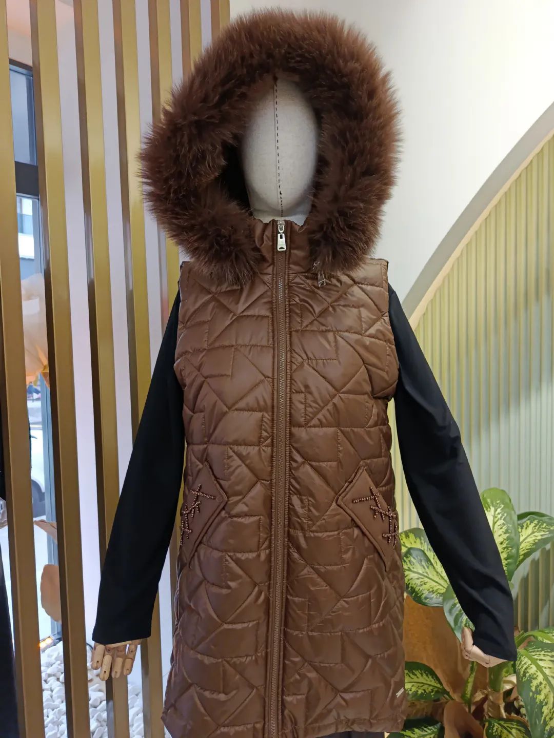 Cebi Ta�l� Kapitone Yelek Kahve