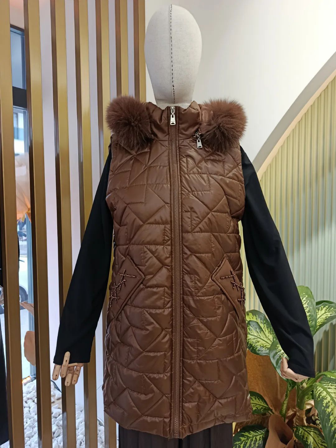 Cebi-Tasli-Kapitone-Yelek-Kahve