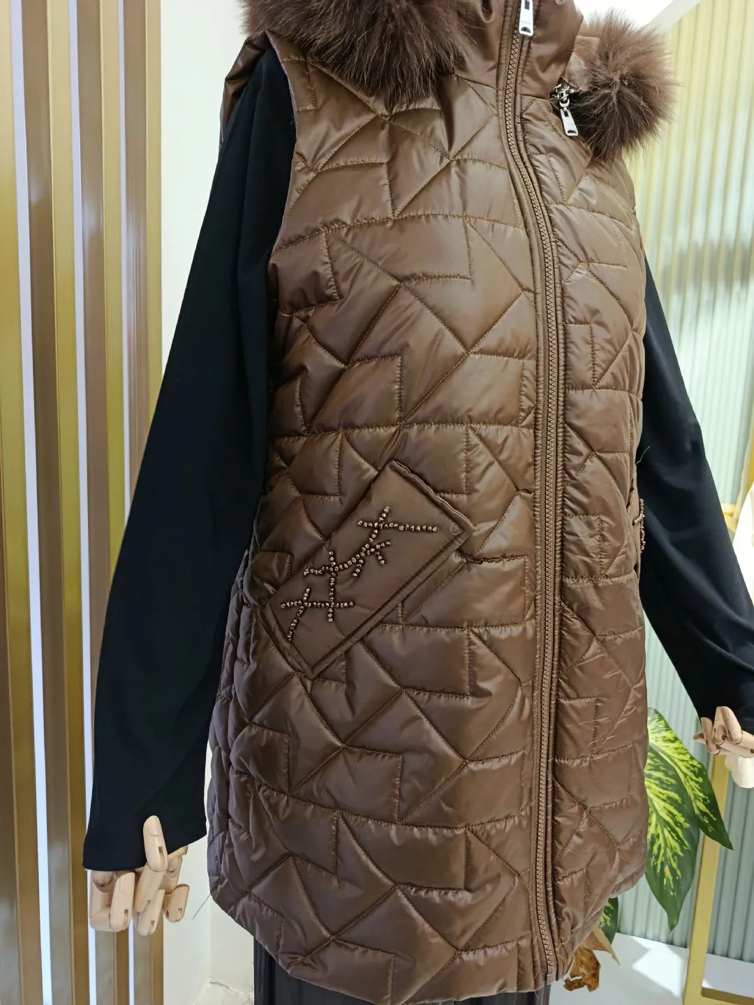 Cebi Ta�l� Kapitone Yelek Kahve