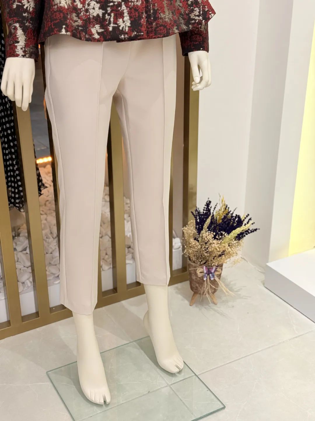 Dar-Paca-Klasik-Kesim-Pantolon-Bej