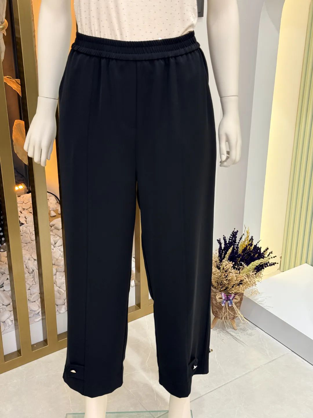 Dugme-Detayli-Salvar-Pantolon-Siyah