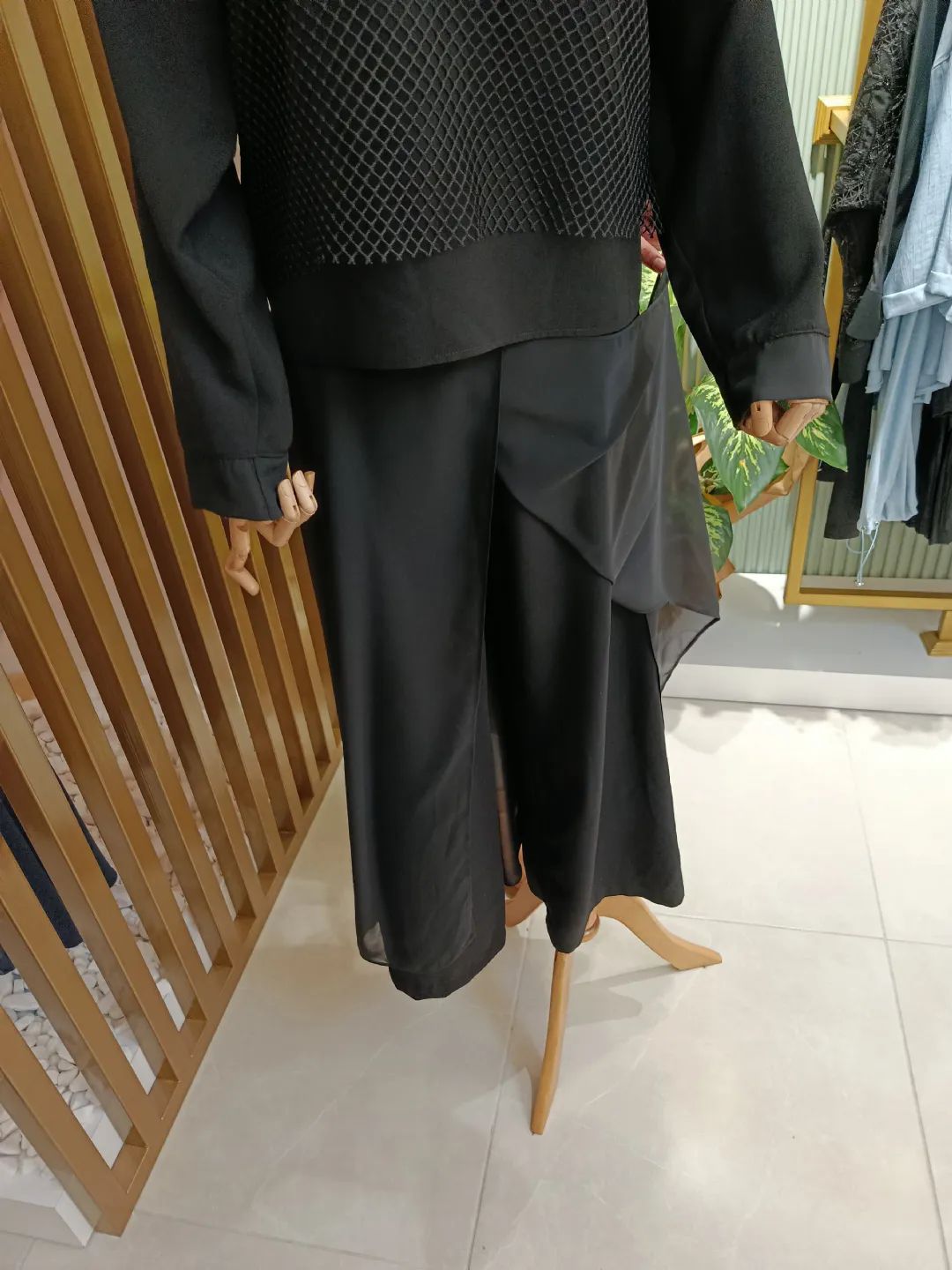 Etek-Pantolonlu-Ikili-Takim