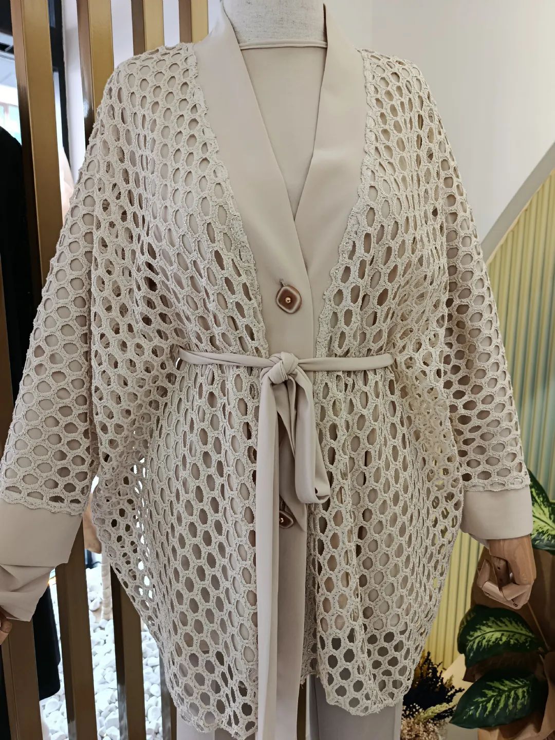 File-Detayli-Ceket-Bej