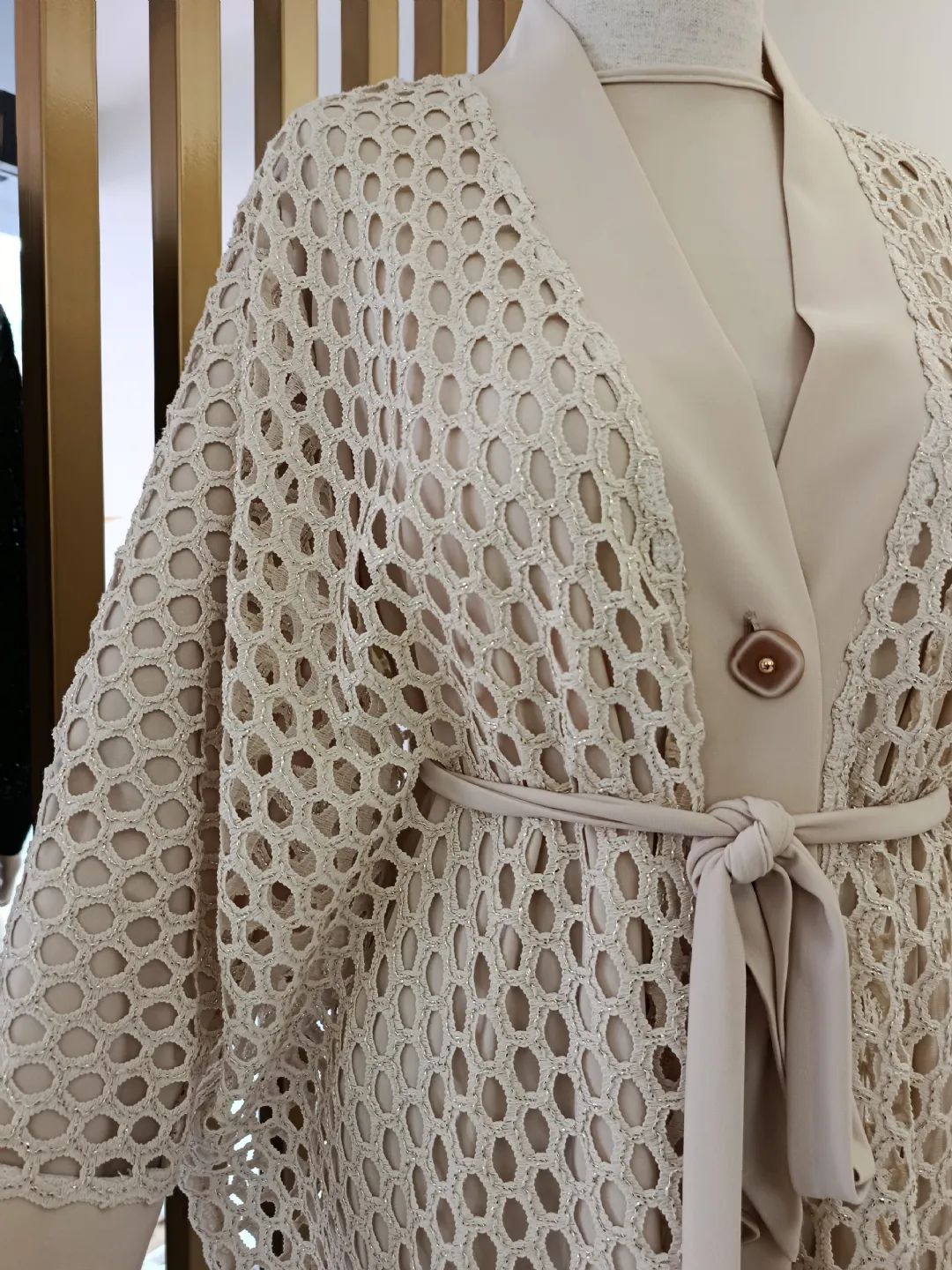 File-Detayli-Ceket-Bej