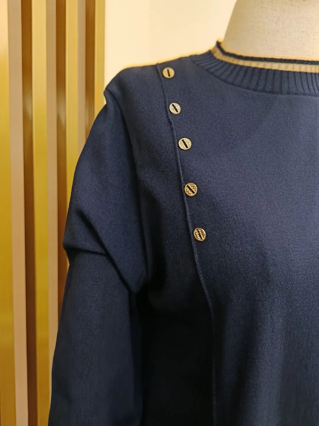 Firfir-Detayli-Rayon-Tunik-Lacivert