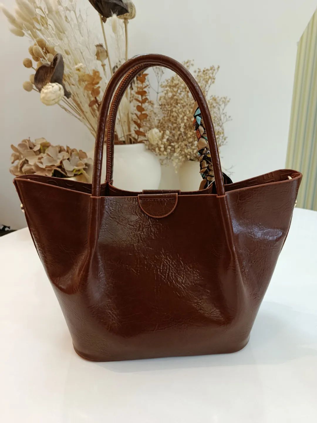 Fular Detayl� �anta Kahve