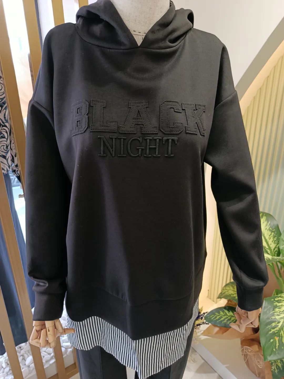 Kapisonlu-Oysho-Takim-Siyah