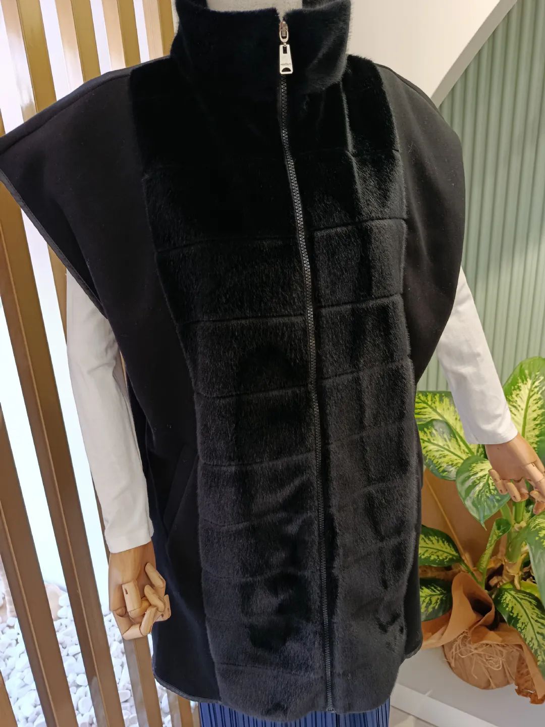 Kurk-Detayli-Panco-Siyah