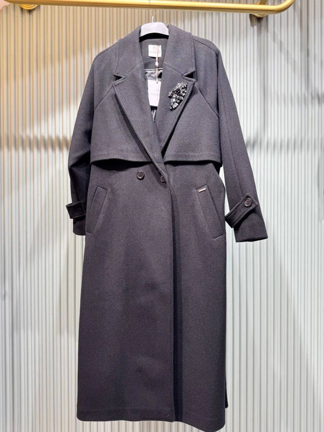 Moodbasic-Kase-Kaban-Siyah