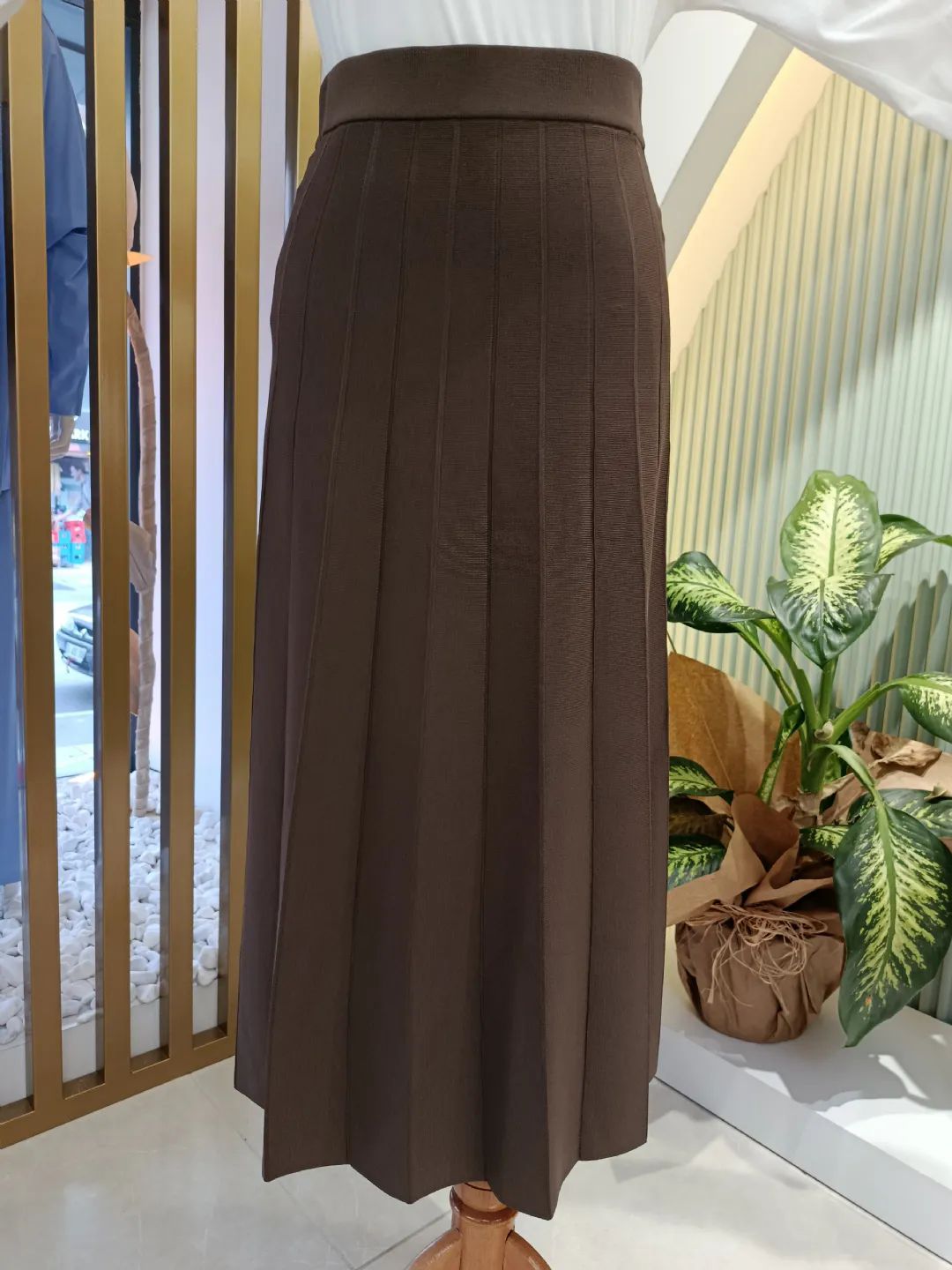 Piliseli-Rayon-Etek-Kahve