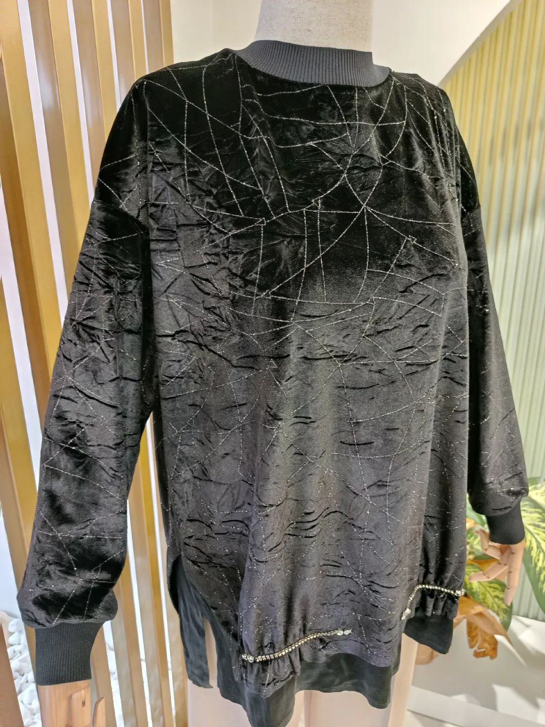 Piriltli-Kadife-Triko-Tunik