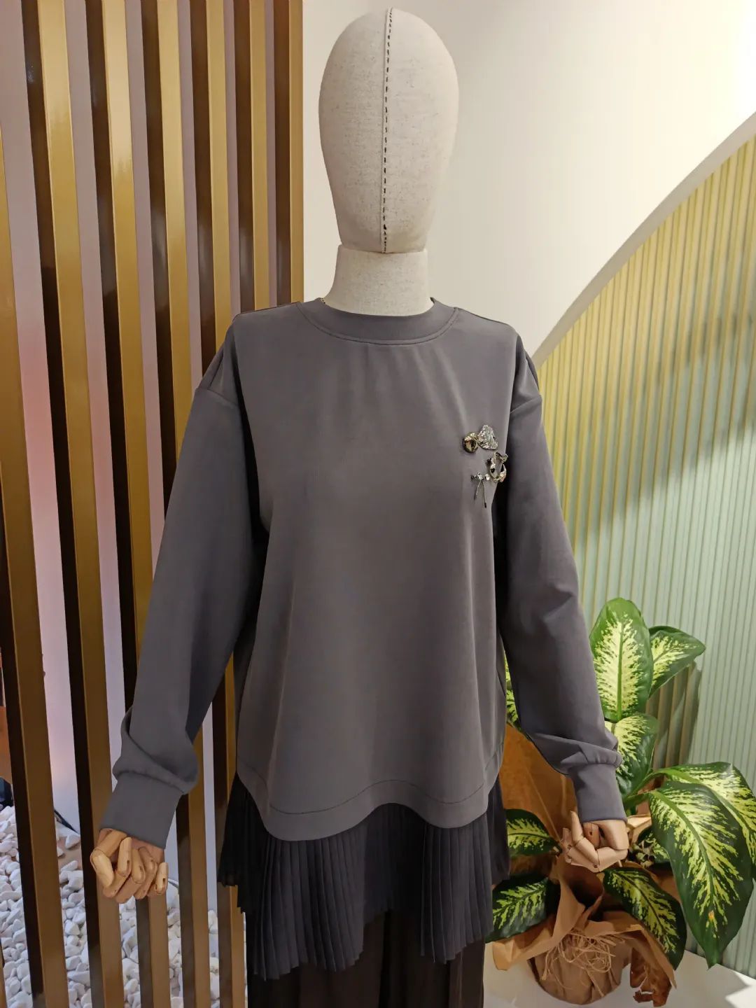 Plise Detayl� Aksesuarl� Tunik Antrasit