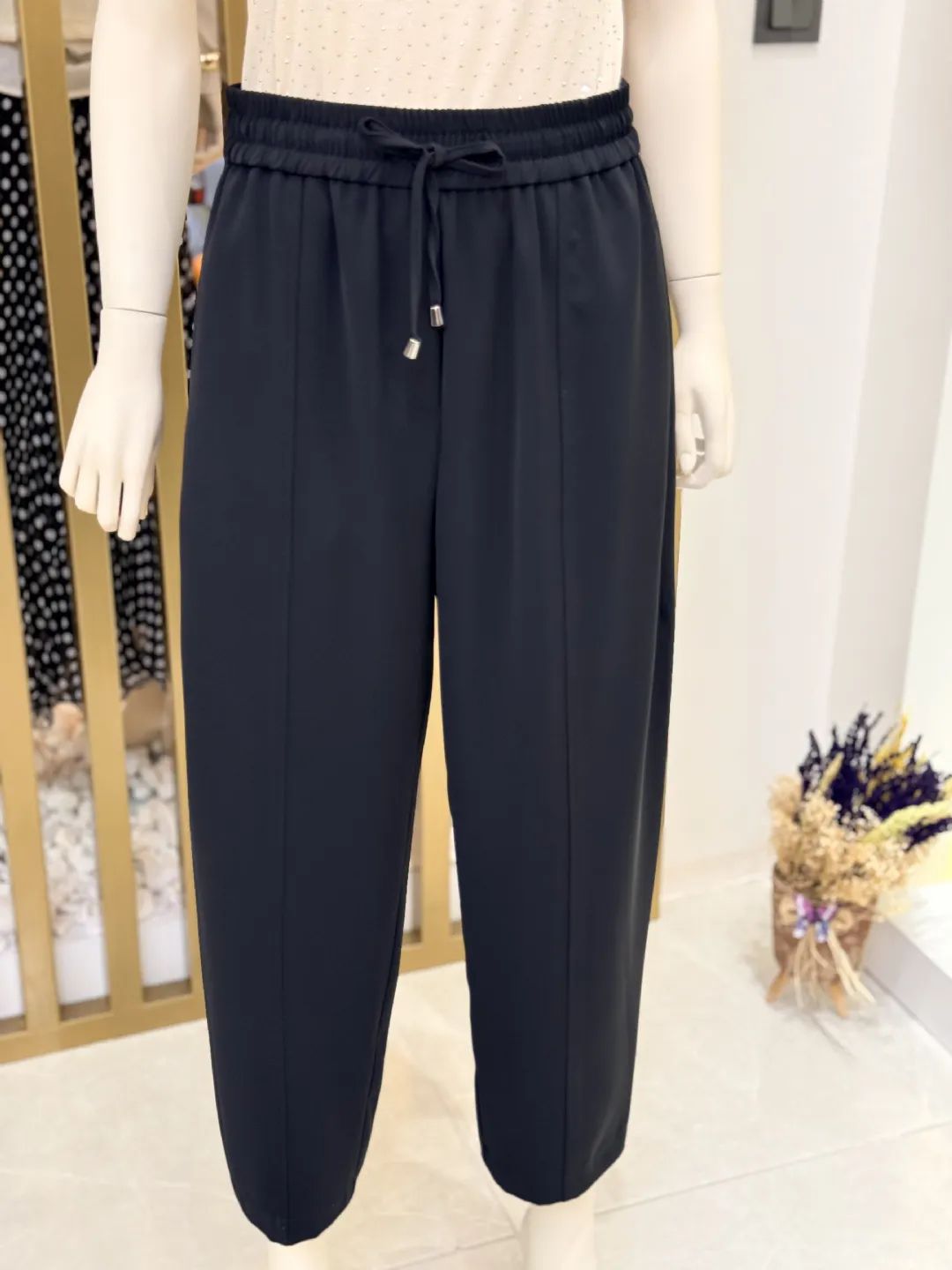 Salvar-Kesim-Pantolon-Siyah