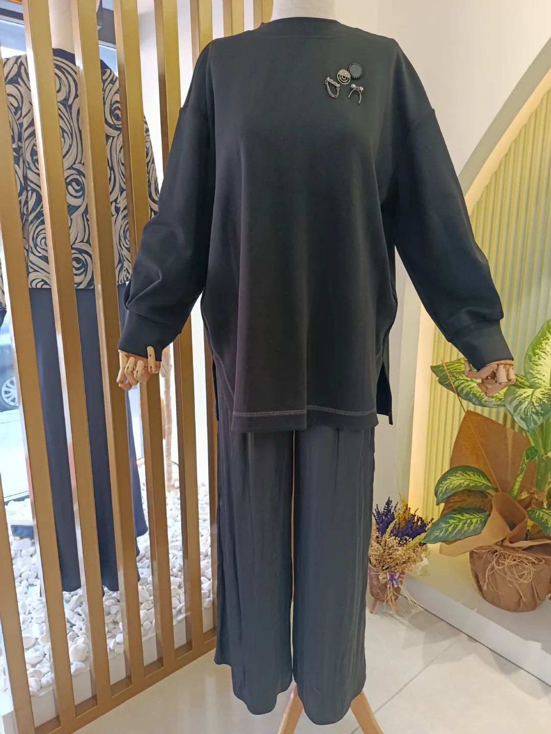 Saten-Pantolonlu-Takim-Siyah