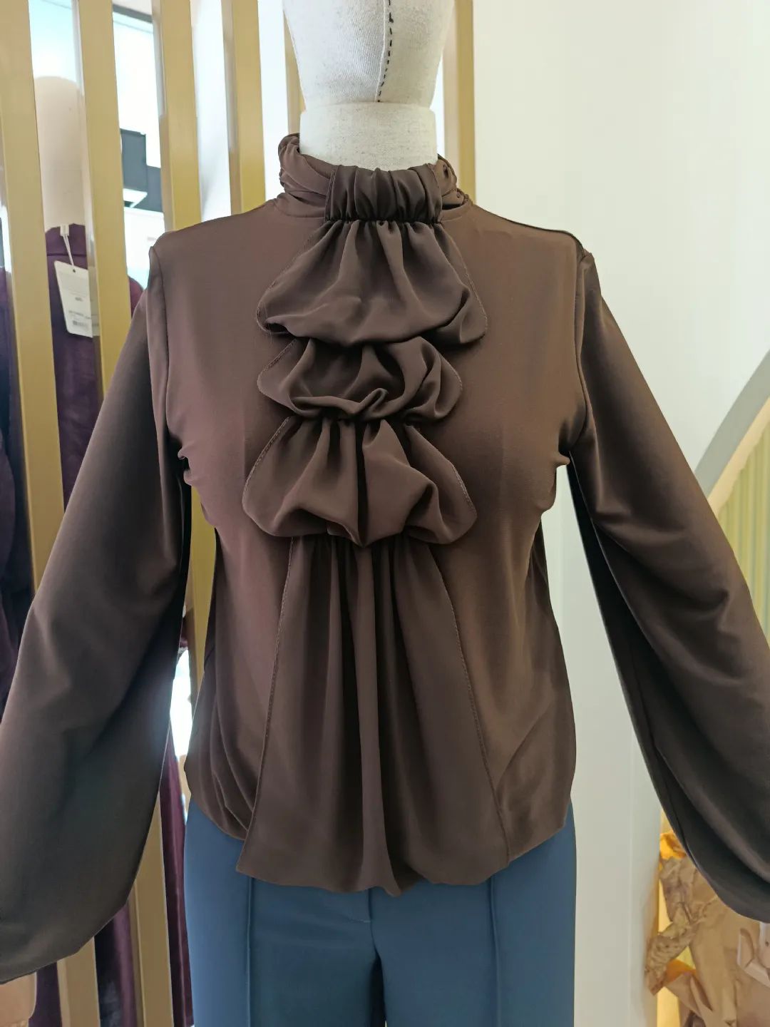 Sifon-Kat-Detayli-Gomlek-Aci-Kahve