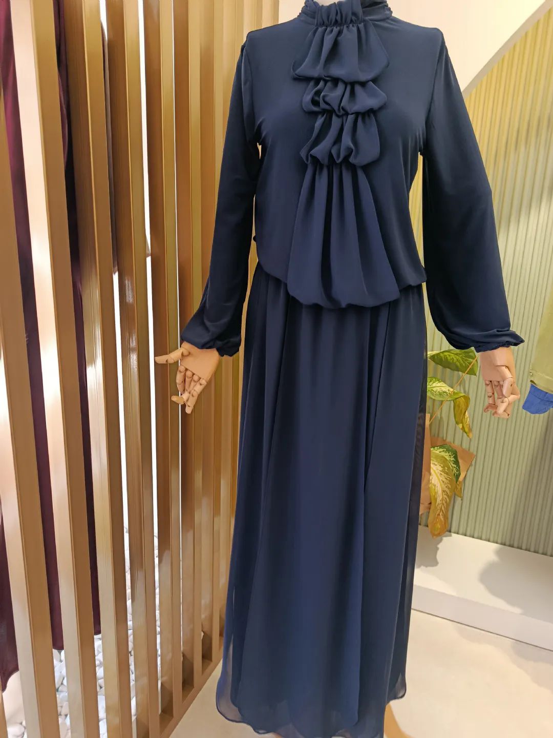Sifon-Kat-Detayli-Gomlek-Lacivert