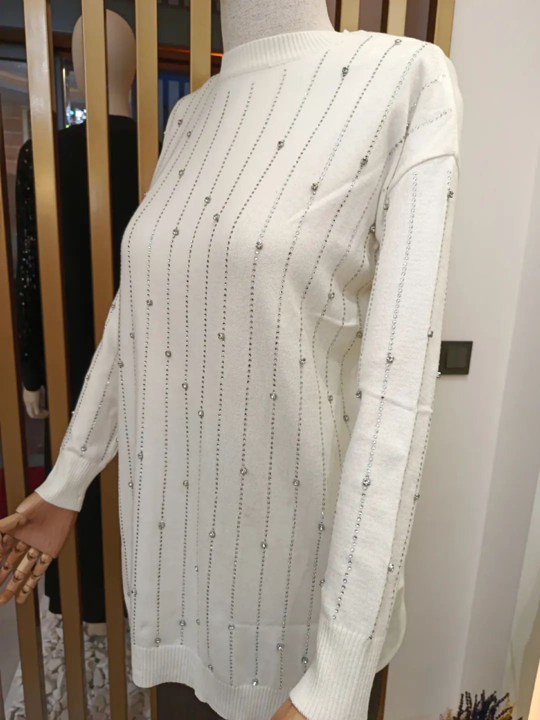 Suyolu Ta� Bask�l� Triko Tunik Ekru