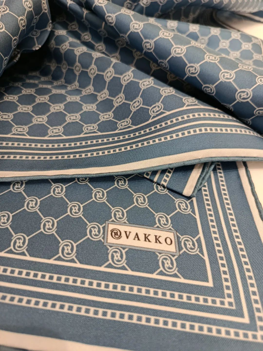 Vakko-Monogram-Twill-Ipek-Esarp-Acik-Kot-Mavisi