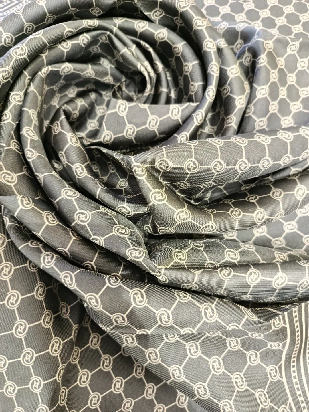 Vakko Monogram Twill �pek E�arp Gri