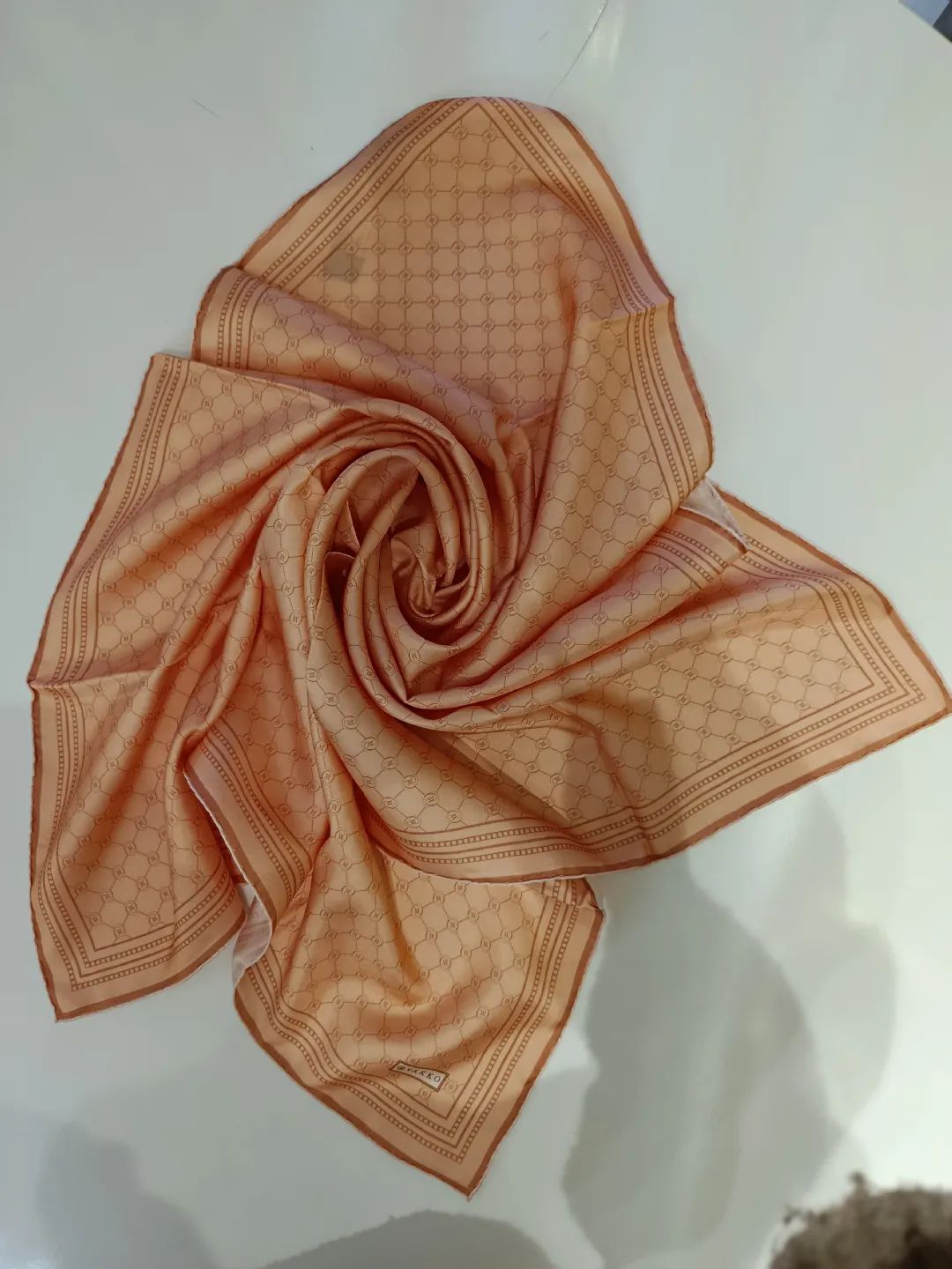 Vakko-Monogram-Twill-Ipek-Esarp-Somon