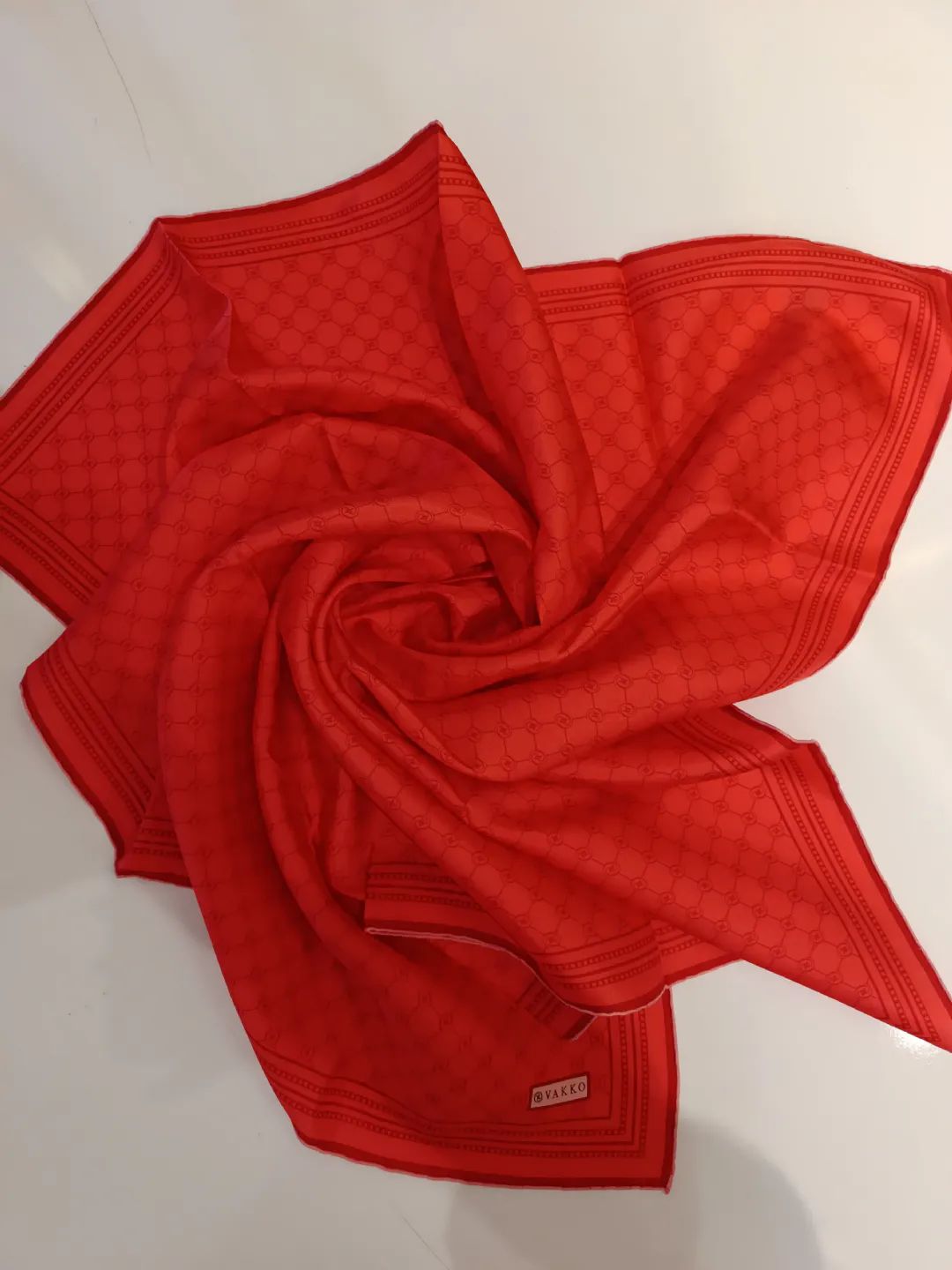 Vakko-Monogram-Twill-Ipek-Esarp-Turuncu