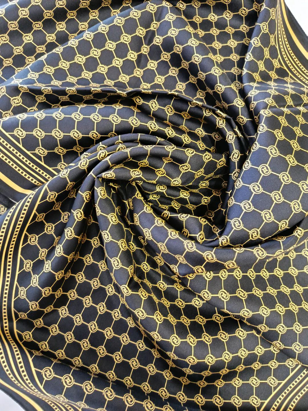 Vakko Monogram Twill �pek �al Siyah
