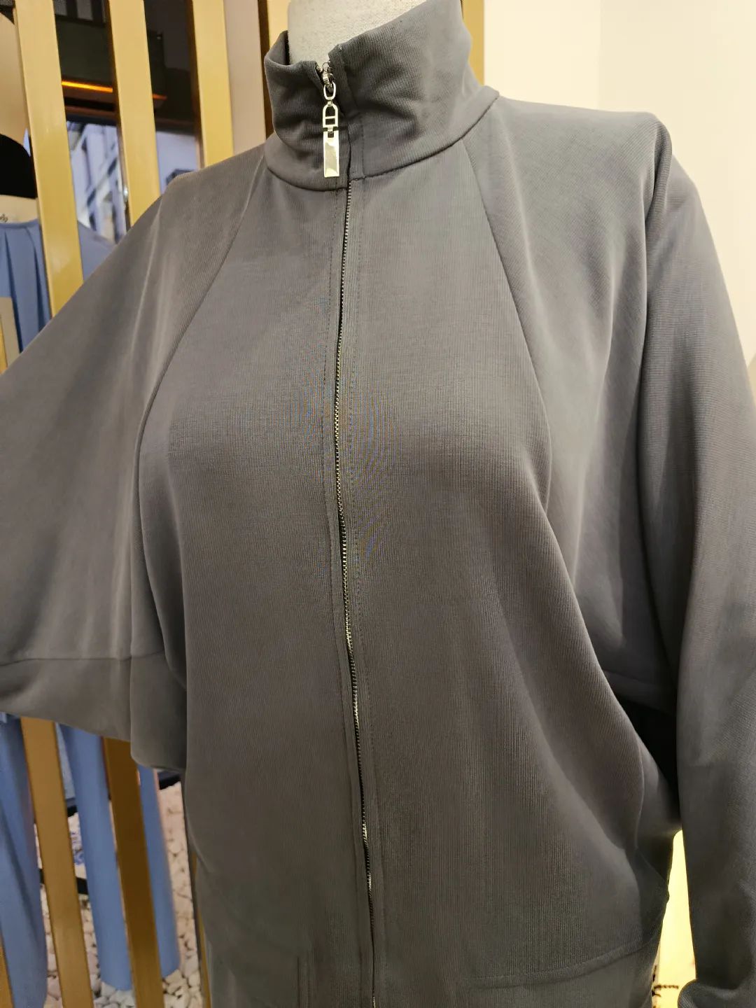 Yarasa Kol Etekli Tak�m Antrasit