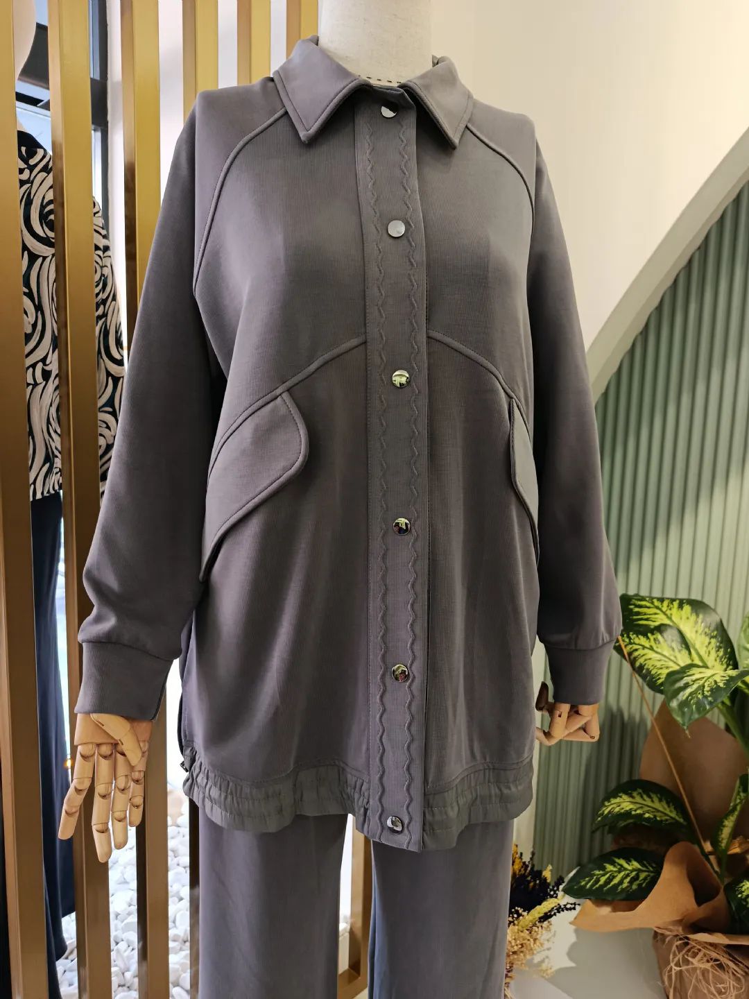 Zikzak Nerv�r Detayl� Tak�m Antrasit